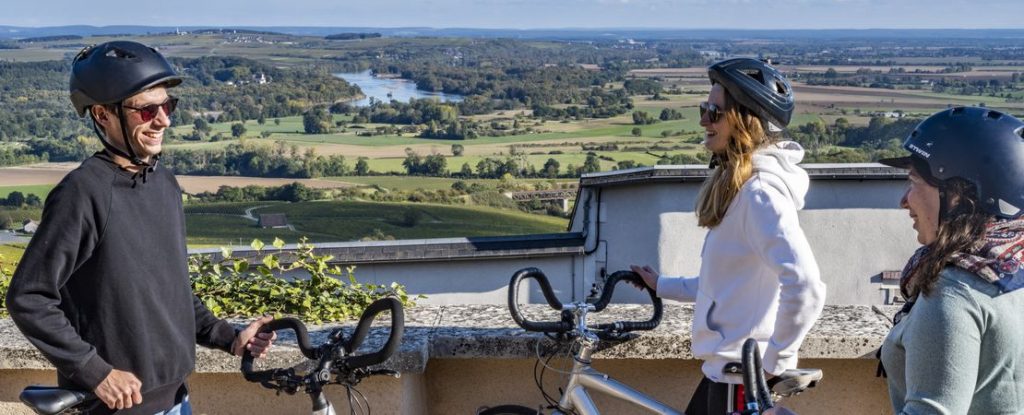 Amis à vélo depuis Sancerre